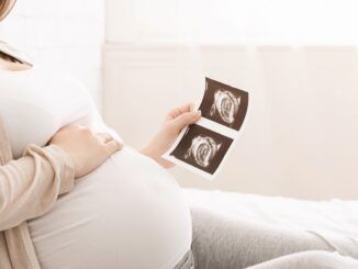 ¿Cómo viven el embarazo las mujeres que padecen esclerosis múltiple?