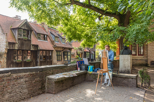 Brujas y Flandes refuerzan su atractivo con la incorporación del nuevo centro de arte BRUSK, la singular «Casa Abierta» para exposiciones de alto nivel